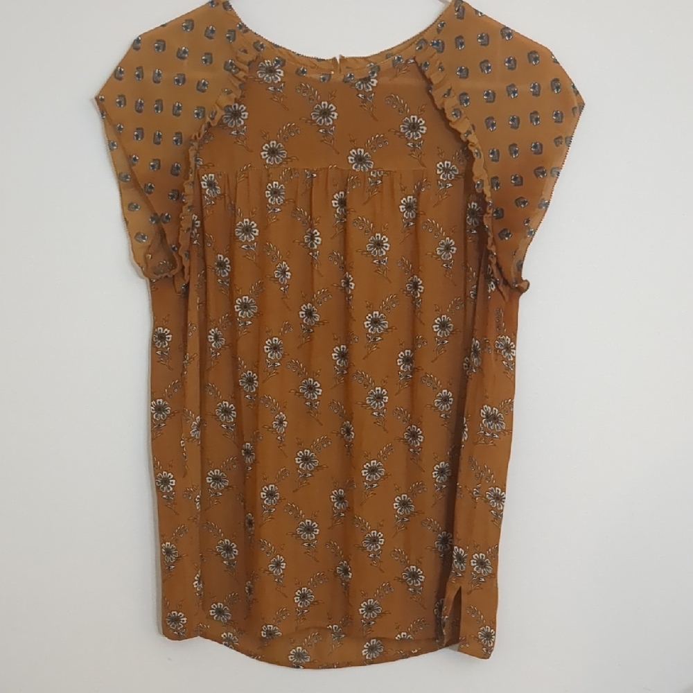 LOFT Floral Blouse in Warm Brown Ruffled Size M